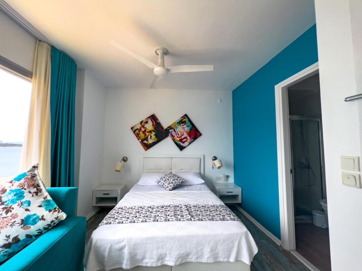 Larimar Hotel Çeşme Exteriör bild