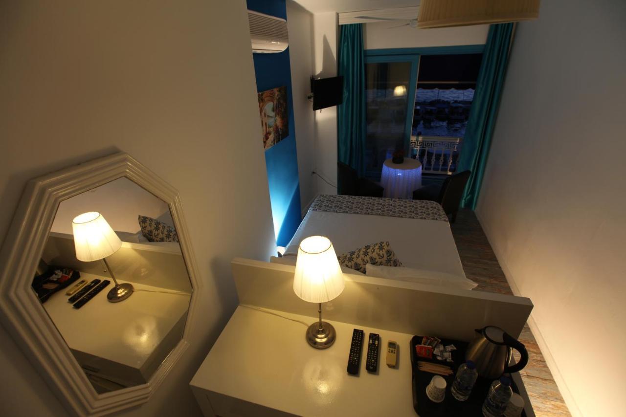 Larimar Hotel Çeşme Exteriör bild